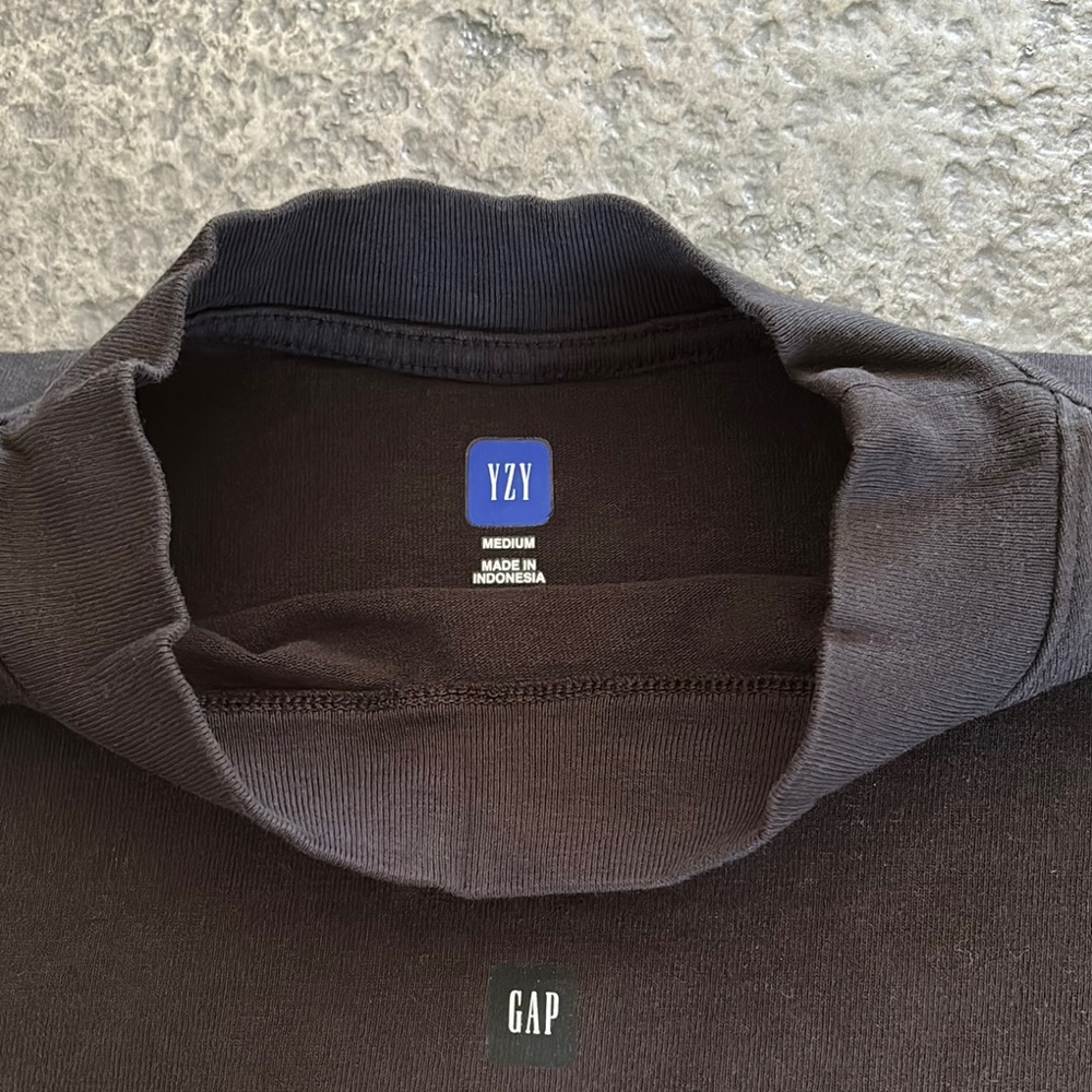 Yeezy Black Crewneck Sweater